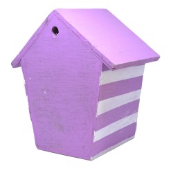 Buy handmade & attractive wooden birdhouse.