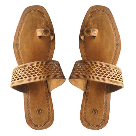 kolhapuri chappal women